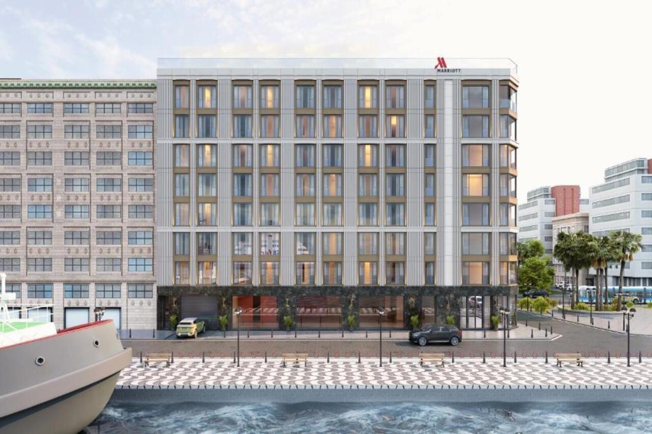 Izmir Marriott Hotel Екстериор снимка The hotel's exterior